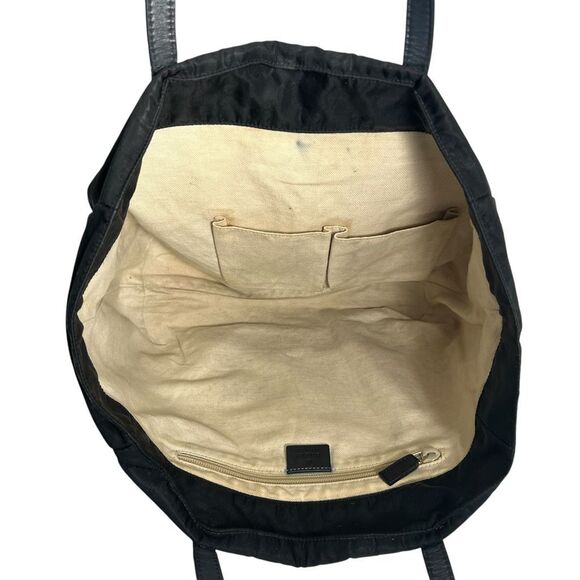 GUCCI Black Authentic GG Monogram Canvas Tote Bag - Picture 3 of 13